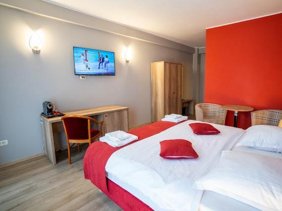 Hotel Perla Timisoara Bagian luar foto